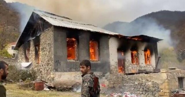 Sabirabadda ana və iki övladı yanaraq ölüb