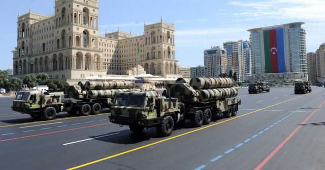 Azərbaycan yeni silahlar alır, Ermənistan isə Rusiyadan xeyriyyə gözləyir