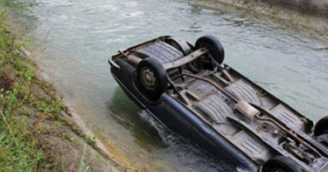 Sabirabadda avtomobil kanala aşdı – Ölən var