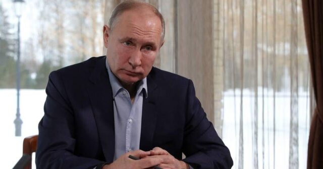 Putin: Ukraynada müharibəyə Qərb dövlətləri başladı