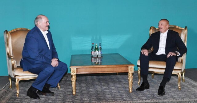 İlham Əliyevlə Lukaşenkonun qeyri-rəsmi görüşü beş saat davam edib