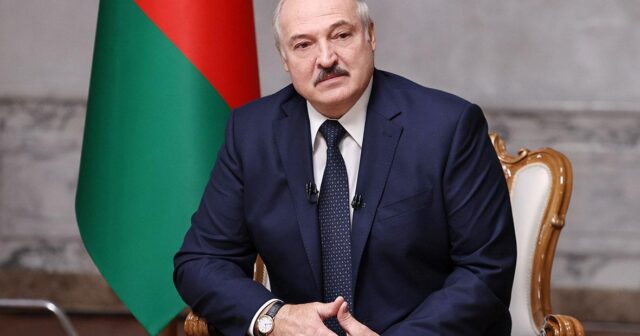 Lukaşenko: Bu vaksini Azərbaycanla bölüşməyə hazırıq