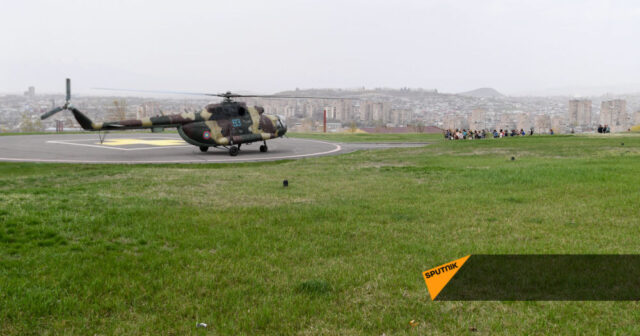 Ermənistan MN-in binasından helikopterlə təxliyə əməliyyatı – VİDEO