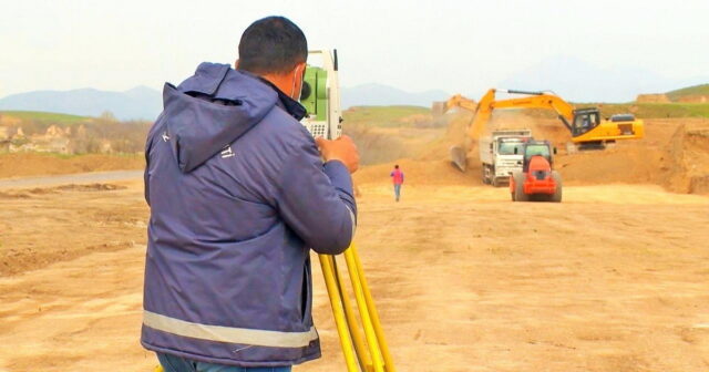Qubadlı-Eyvazlı avtomobil yolunun inşası sürətlə davam edir – VİDEO