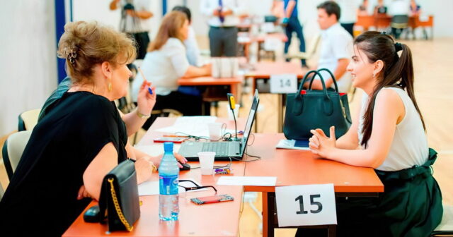 Tələbələrin ixtisas üzrə təcrübə keçmə qaydası təsdiqləndi Tələbələrin ixtisas üzrə təcrübə keçmə qaydası təsdiqləndi