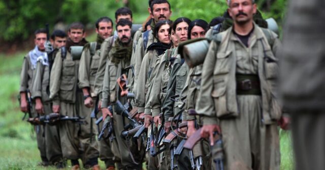 2 qadın PKK-çı təslim olub