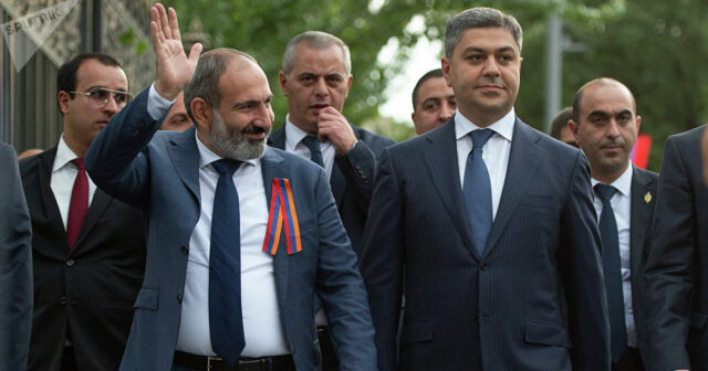 Sarkisyanın bloku mesaj verdi: Parlamentə gedir…