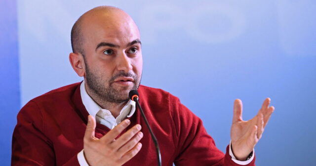 Erməni jurnalistin Avro-2020 üçün akkreditasiyası niyə bloklanıb?