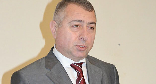 Sabiq deputat Rafael Cəbrayılov məhkəmədə qardaşına “şərəfsiz” dedi