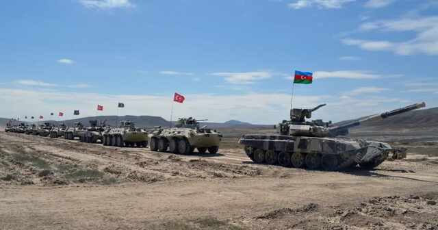 Azərbaycan Ordusunun tank bölmələri döyüş atışları icra edib – VİDEO
