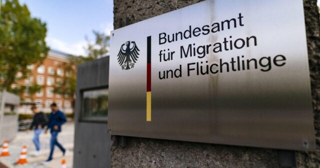 Almaniyada 281 azərbaycanlının sığınacaq müraciəti rədd edildi
