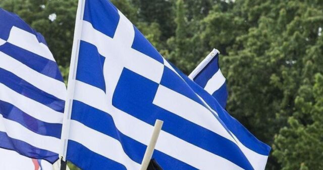 Aİ-dən Yunanıstana 42,4 milyon avro maliyyə yardımı