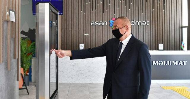 İlham Əliyev yeni ASAN xidmət mərkəzinin açılışını edib