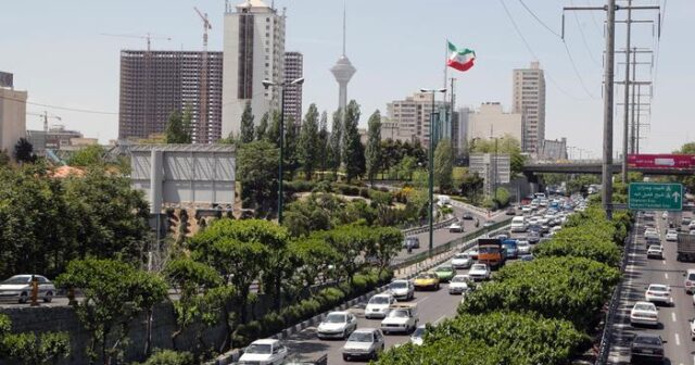 İran 2 alman diplomatını persona non-qrata elan etdi