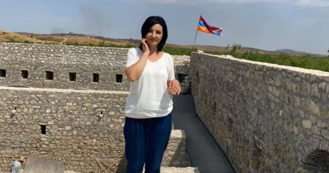Erməni deputat: Adam dəli olur, hər tərəfdə Azərbaycan bayrağı…