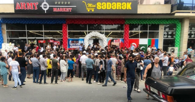 Sumqayıtda “Army” marketin sahibi saxlanıldı