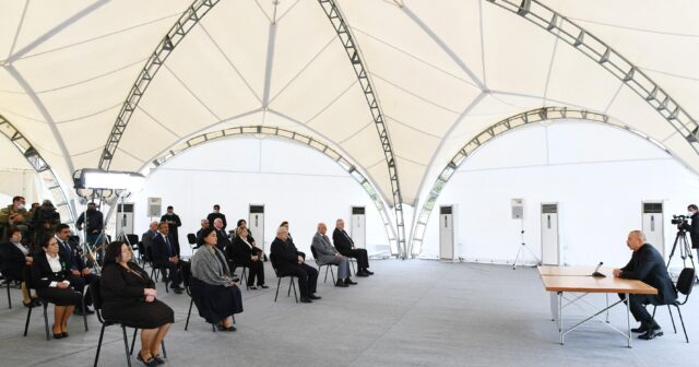Prezident Xocavənddə ictimaiyyət nümayəndələri ilə görüşdü – FOTO