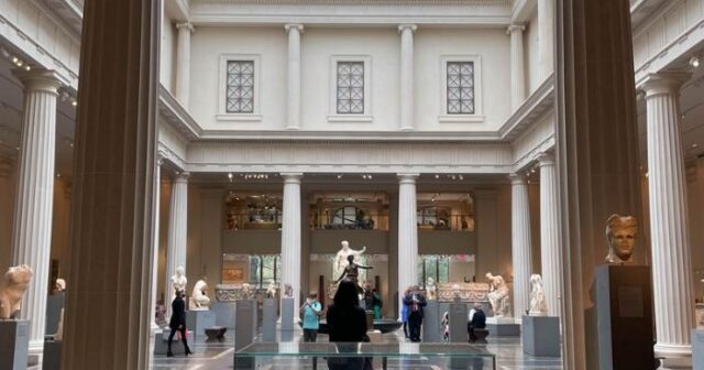 Nyu-York muzeyi Nizamini fars şairi kimi təqdim edib – FOTOLAR + AÇIQLAMA