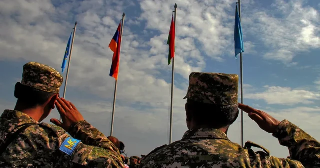 Ermənistan sülhməramlı qoşunlarının komandanı işdən çıxarılıb