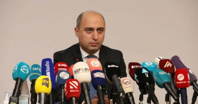 Nazir: Müəllim məktəbə “müştəri yeri” kimi baxırsa, o, mənim üçün müəllim deyil Nazir: Müəllim məktəbə “müştəri yeri” kimi baxırsa, o, mənim üçün müəllim deyil