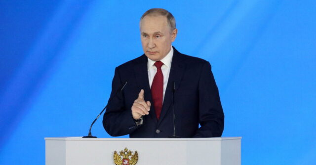 Putin: Ukraynanın müttəfiqləri Rusiya ilə son ukraynalıya qədər döyüşmək qərarına gəlib