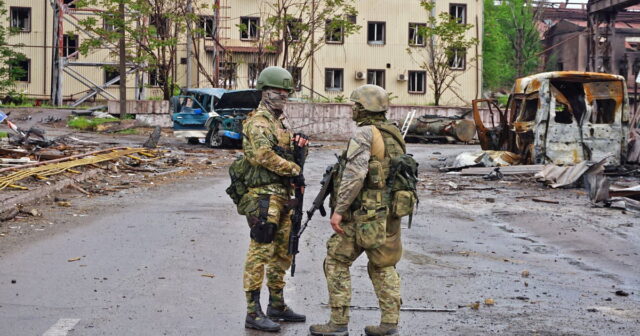 Mariupol 81 gündən sonra təslim oldu