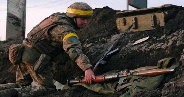 Ukraynaya silah yardımı azalır – Ölkələr silah vədlərini yerinə yetirmir