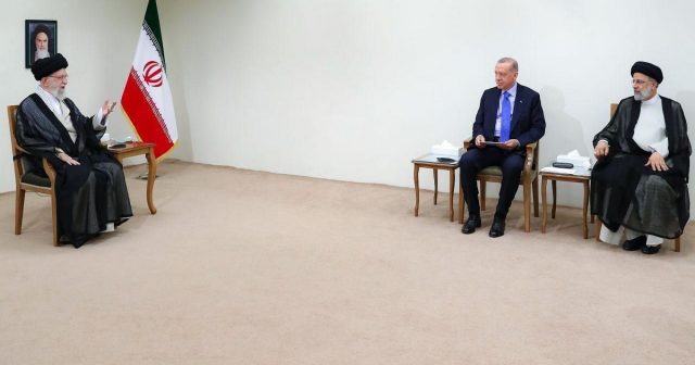 Xamenei hər iki məsələdə Ərdoğana etiraz etdi: nə olacaq?
