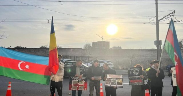 Moldovadakı azərbaycanlılar aksiya keçirdi – Foto