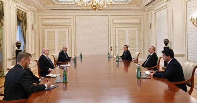 İlham Əliyev amerikalı diplomatı qəbul etdi