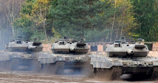 Rusiyanın Ukraynanın Leopard tanklarını vurduğu anlar – VİDEO