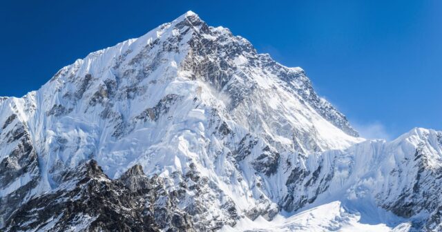 4 alpinist yıxılaraq öldü