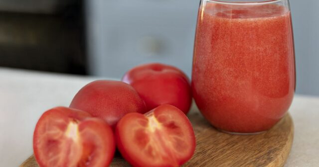 Pomidor şirəsinin möcüzə təsiri