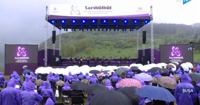 Şuşada “Xarıbülbül” festivalının qala-konserti oldu