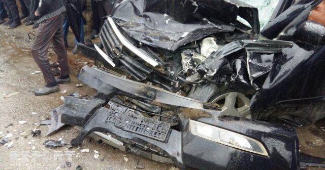 Samuxda iki avtomobil toqquşdu – Xəsarət alanlar var