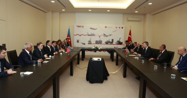 Azərbaycanla Türkiyə arasında müdafiə sazişi imzalandı
