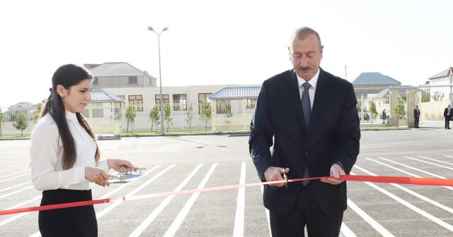 Şəmkirdə məktəb-liseyin yeni binasının açılışı oldu