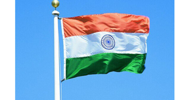 Hindistan Kanadadan diplomatların sayını azaltmasını istəyib