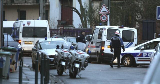 Fransada bomba həyəcanı: 8 məktəb boşaldıldı