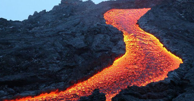Etna vulkanı yenidən aktivləşib – VİDEO