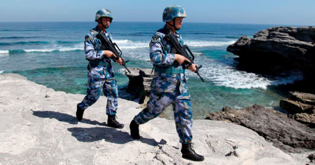 Çin ABŞ esminesini Çinin ərazi sularından çıxarıb