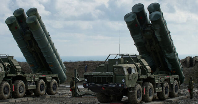 Rusiya hərbçiləri Krım sahillərində Ukraynaya məxsus raketi vurub