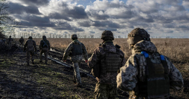 Ukrayna Silahlı Qüvvələrinin əsgərləri demobilizasiyaya inanmır
