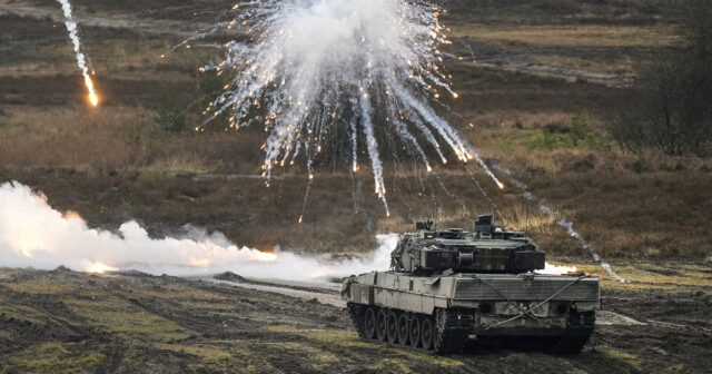 General Ukraynaya çatdırılan Leopard 2 tanklarının taleyindən danışıb