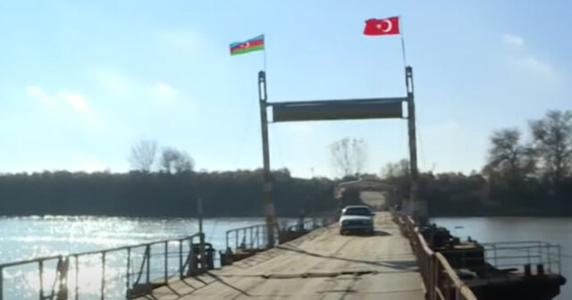 Sabirabadda sakinlərin şikayətləndiyi ödənişli körpü – VİDEO