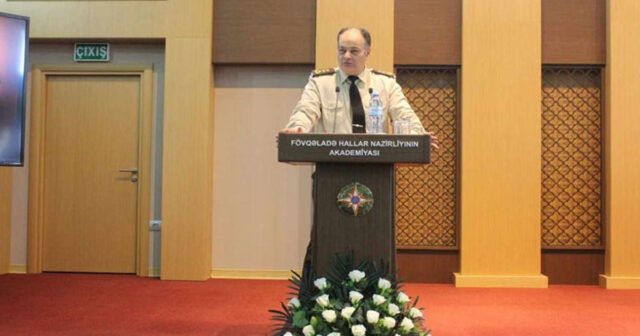 Nazir Tibb Xidmətinin rəisini işdən çıxardı