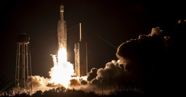 SpaceX gizli hərbi pilotsuz uçan aparatı kosmosa göndərdi