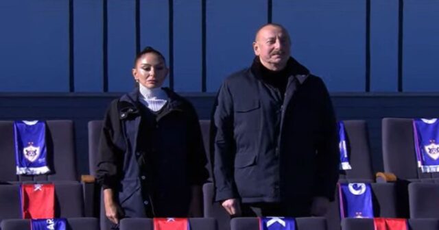 İlham Əliyev stadiona gəldi – CANLI