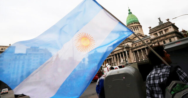 Argentina inflyasiya üzrə dünya lideri olub