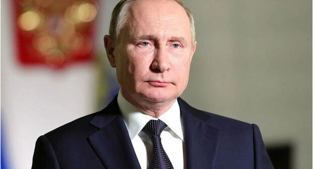 Rusiya MSK Putini prezident seçkisində namizəd kimi qeydə alıb